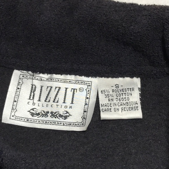 Vintage Bizzit fleece button up front pocket. - Picture 6 of 10